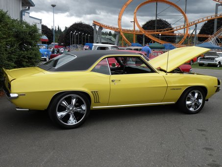 yellow camaro